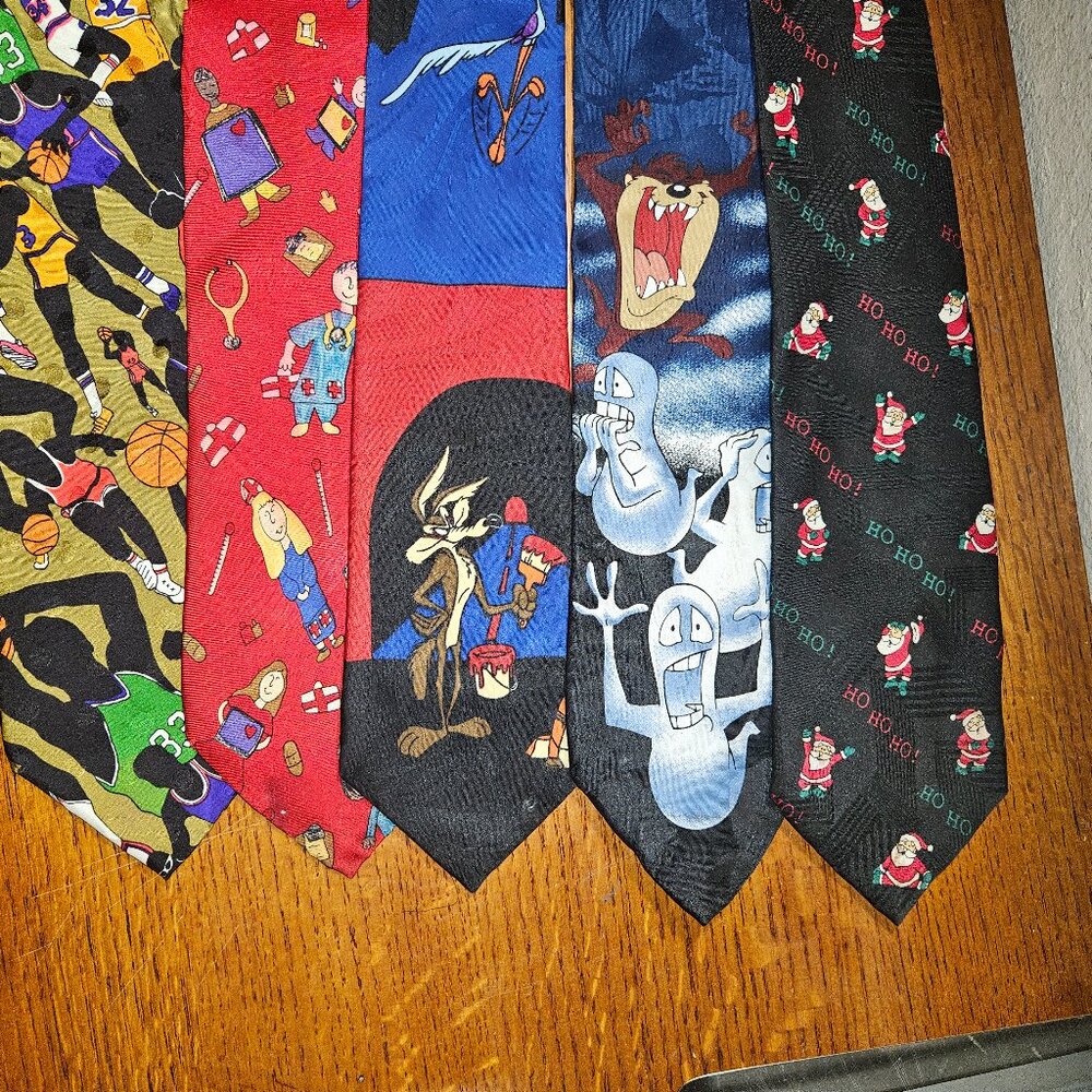 Lot of 5 Ties Basketball Coyote Christmas Tasmanian Devil Children